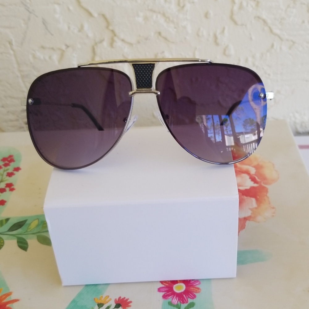 2019  AVIATOR STYLE CLEAR LENS 2 TONE UNISEX SUNGL - Picture 3 of 4